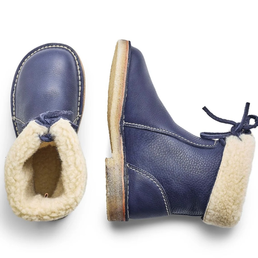 Duckfeet Arhus Royal Blue. size 38